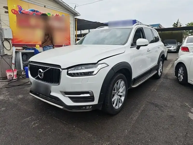 Volvo XC90, 2015