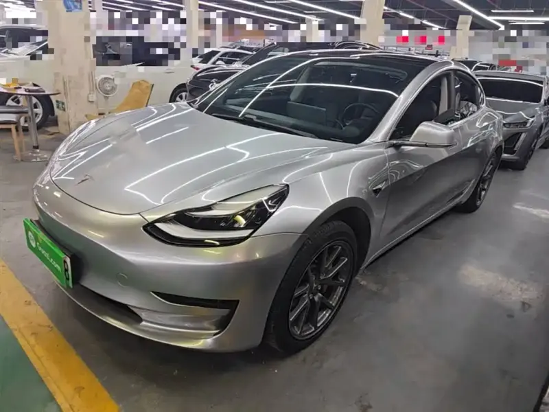 Tesla Model 3, 2020
