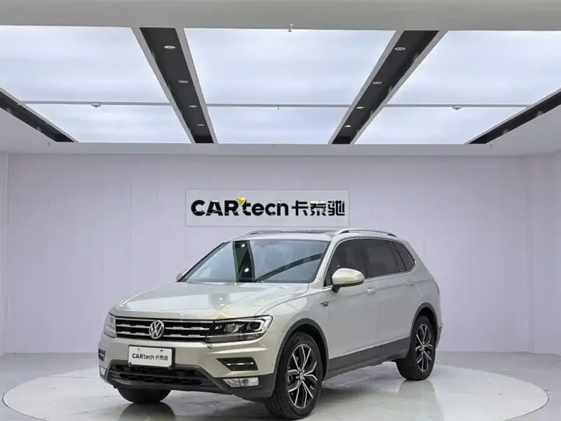 Volkswagen Tiguan L, 2020
