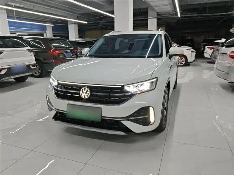 Volkswagen GTE PHEV, 2023 — фото 1
