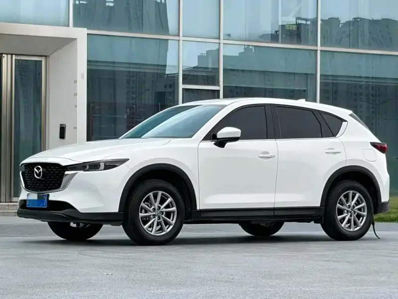 Mazda CX-5, 2024