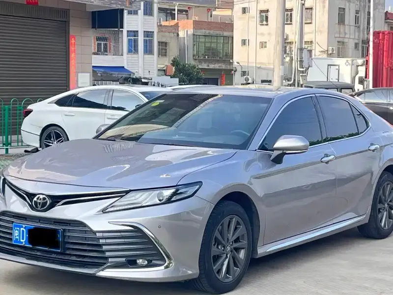 Toyota Camry, 2023