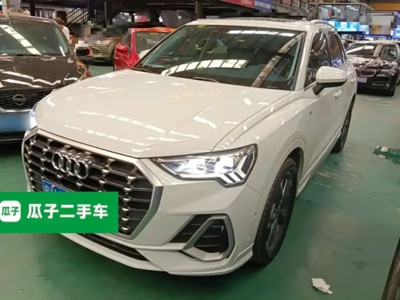 Audi Q3, 2021