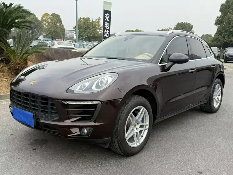 Porsche Macan, 2016