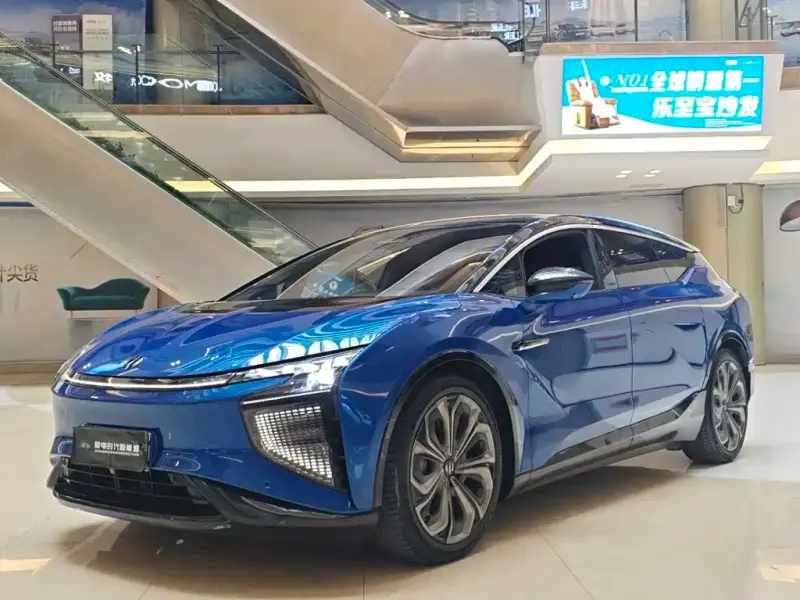 HiPhi X, 2021