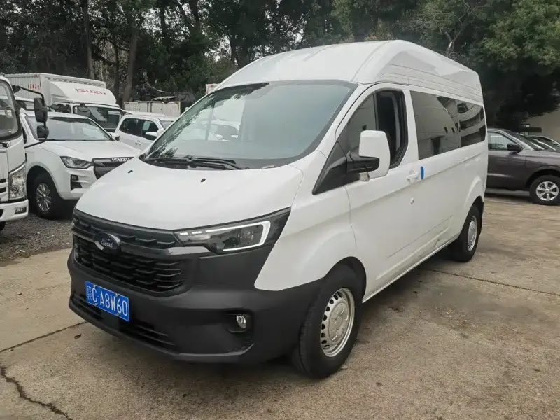 Ford Transit, 2025