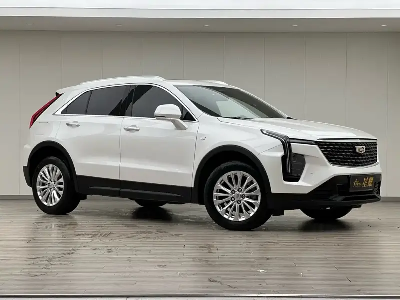 Cadillac XT4, 2025