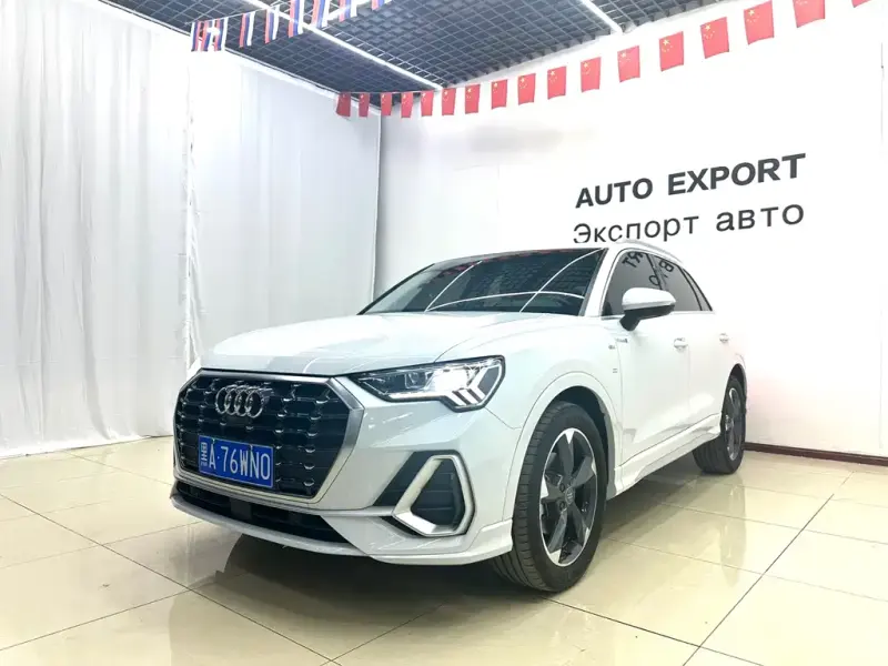 Audi Q3, 2022