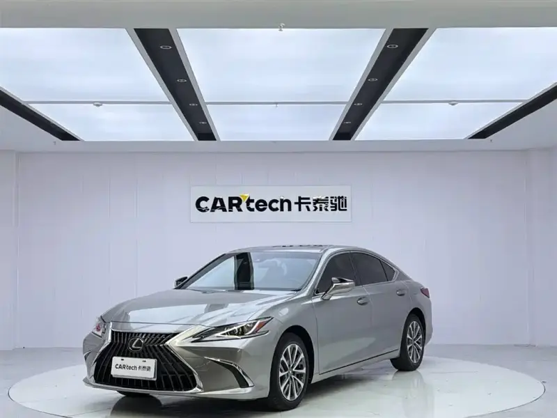 Lexus ES, 2022 — фото 1