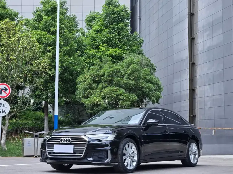 Audi A6L, 2021