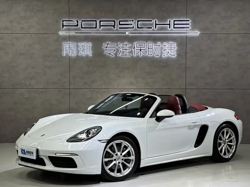 Porsche 718, 2017