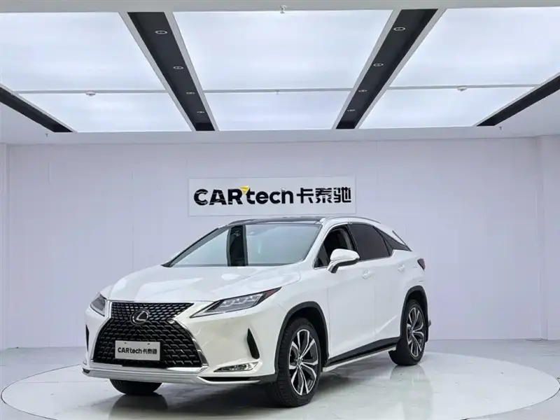 Lexus RX, 2022