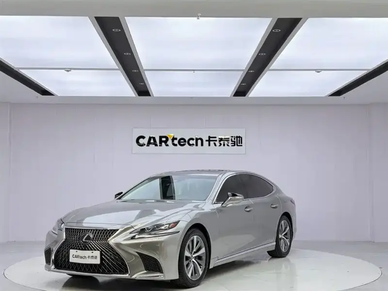 Lexus LS, 2020
