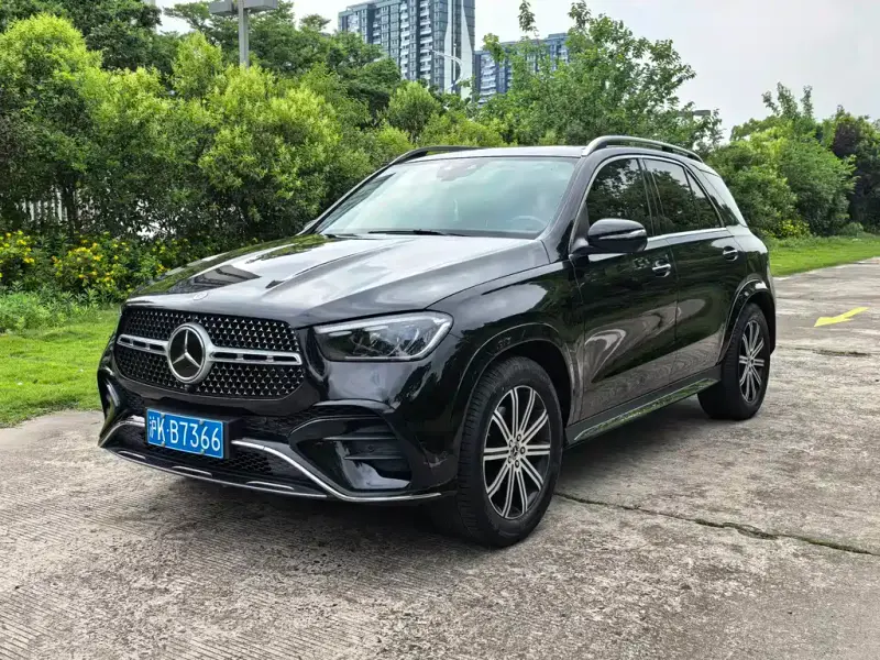 Mercedes-Benz GLE( ), 2024