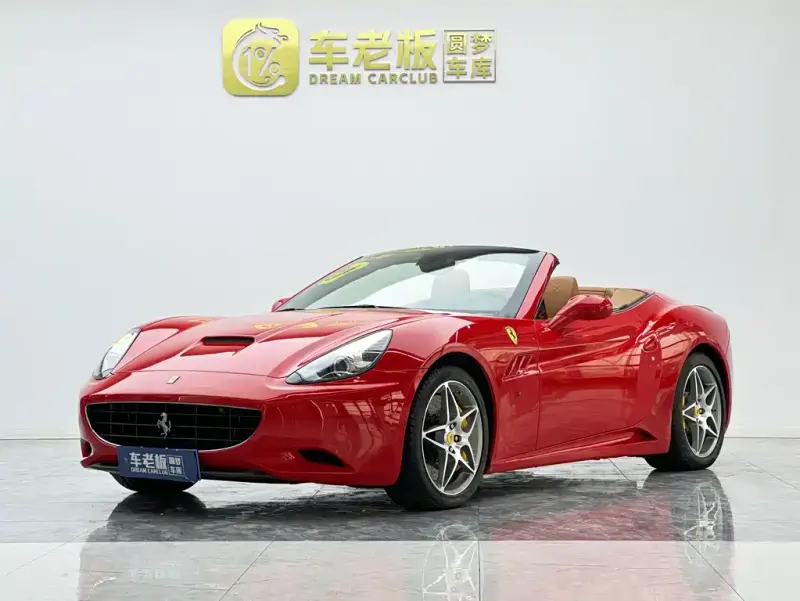 Ferrari California T, 2012