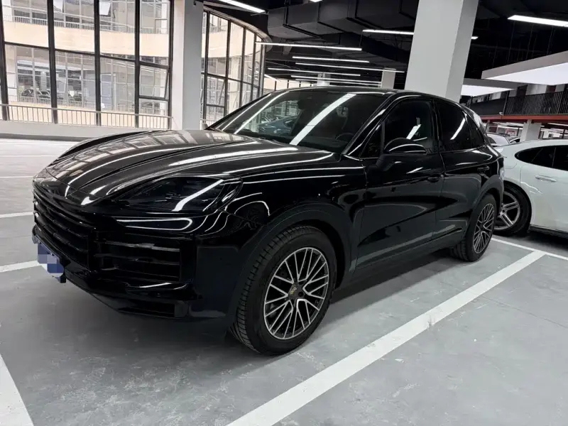 Porsche Cayenne, 2024