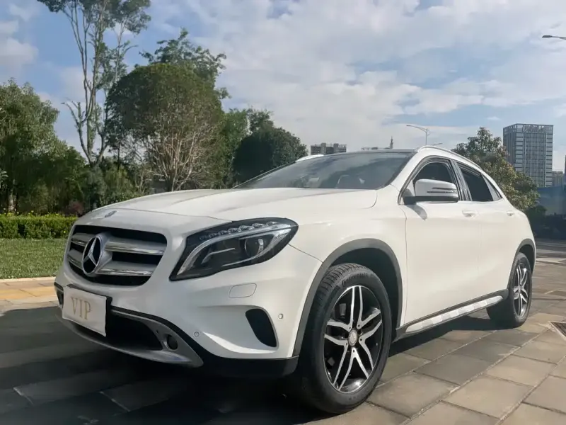 Mercedes-Benz GLA, 2016 — фото 1