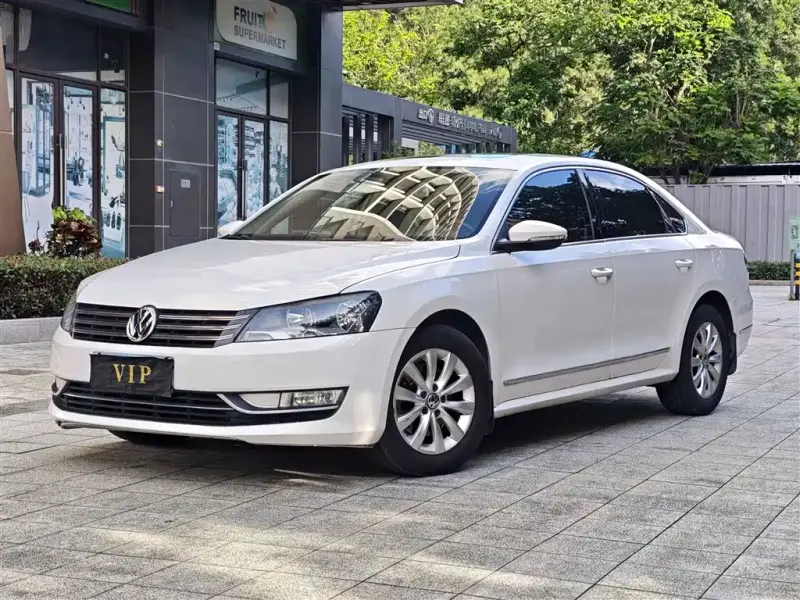 Volkswagen Passat, 2012