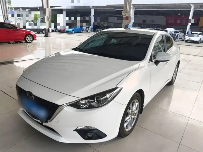 Mazda 3 Axela, 2017 — фото 1
