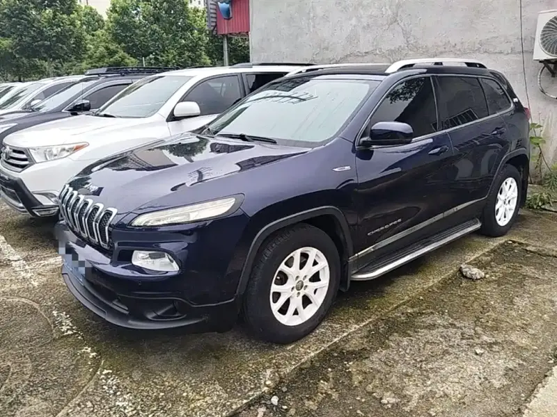 Jeep Cherokee, 2017