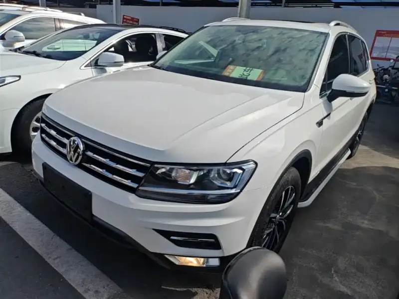 Volkswagen Tiguan L, 2018