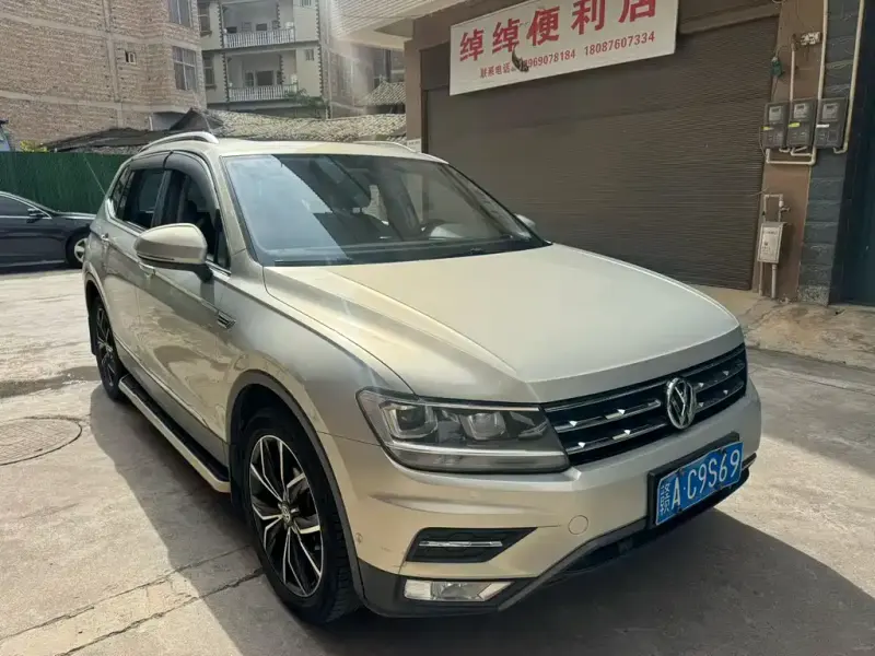 Volkswagen Tiguan L, 2020