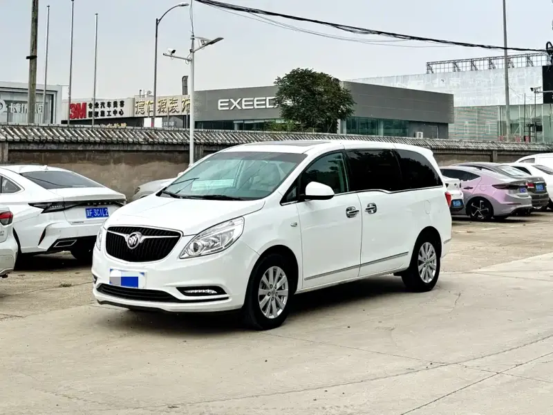 Buick GL8, 2018