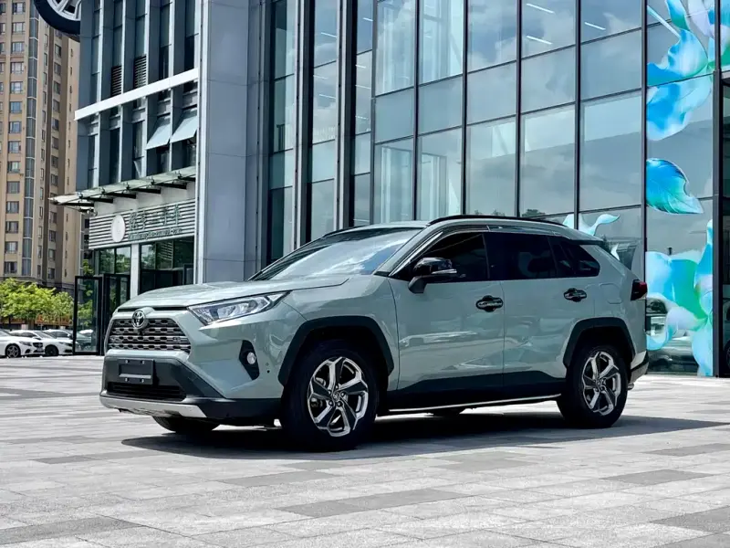 Toyota RAV4, 2021 — фото 1