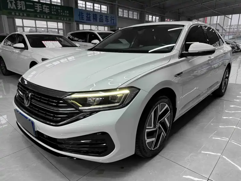 Volkswagen Sagitar, 2022