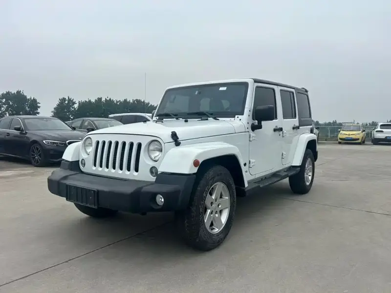 Jeep Wrangler, 2014 — фото 1