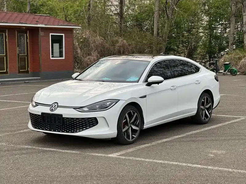 Volkswagen Lamando, 2023