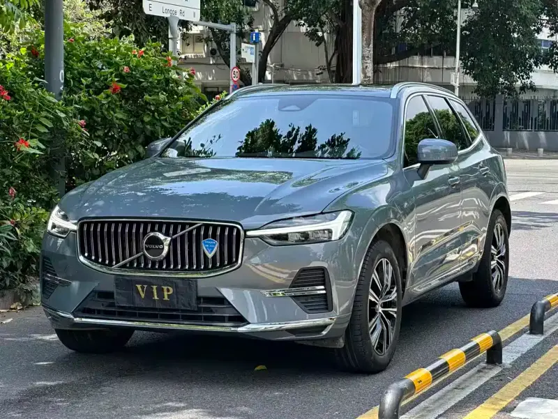 Volvo XC60, 2021 — фото 1