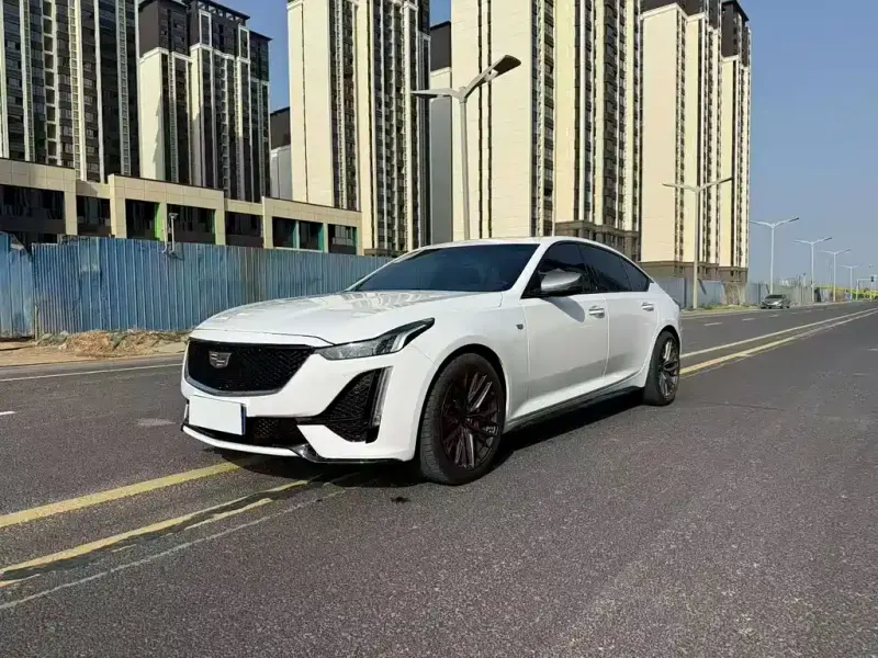 Cadillac CT5, 2022