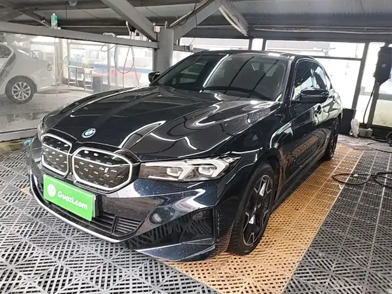 BMW i3, 2024