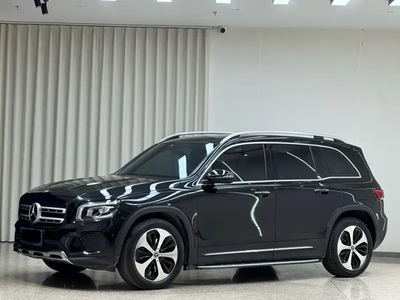 Mercedes-Benz GLB, 2022