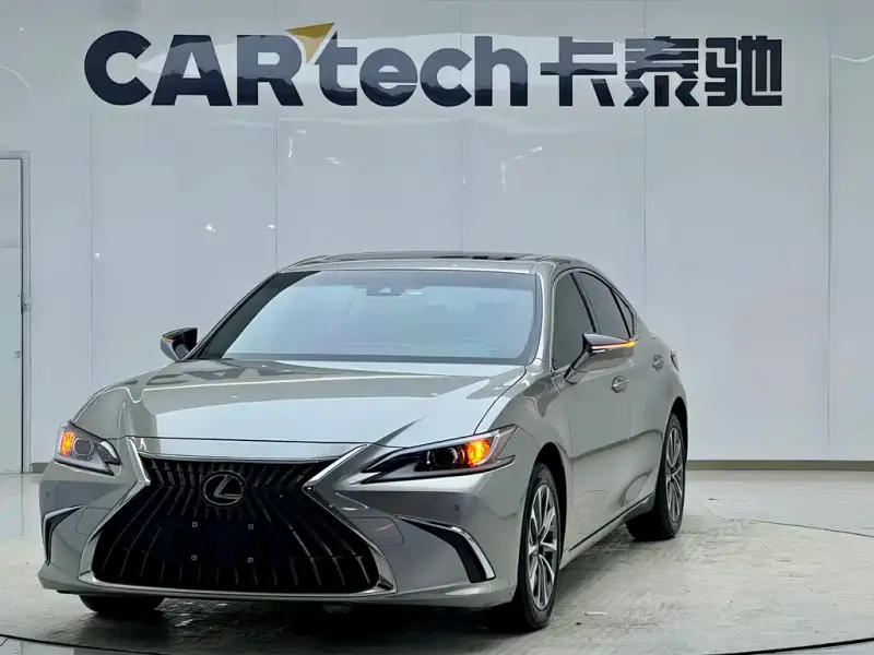 Lexus ES, 2022 — фото 1