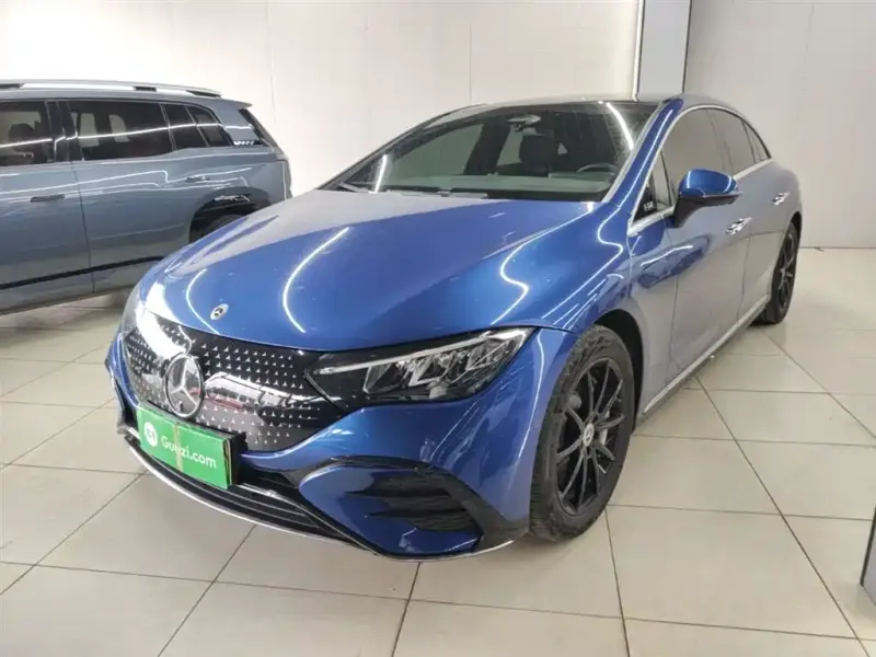 Mercedes-Benz EQE, 2025
