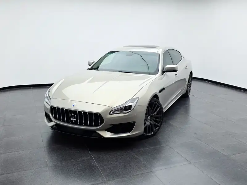 Maserati Quattroporte, 2013