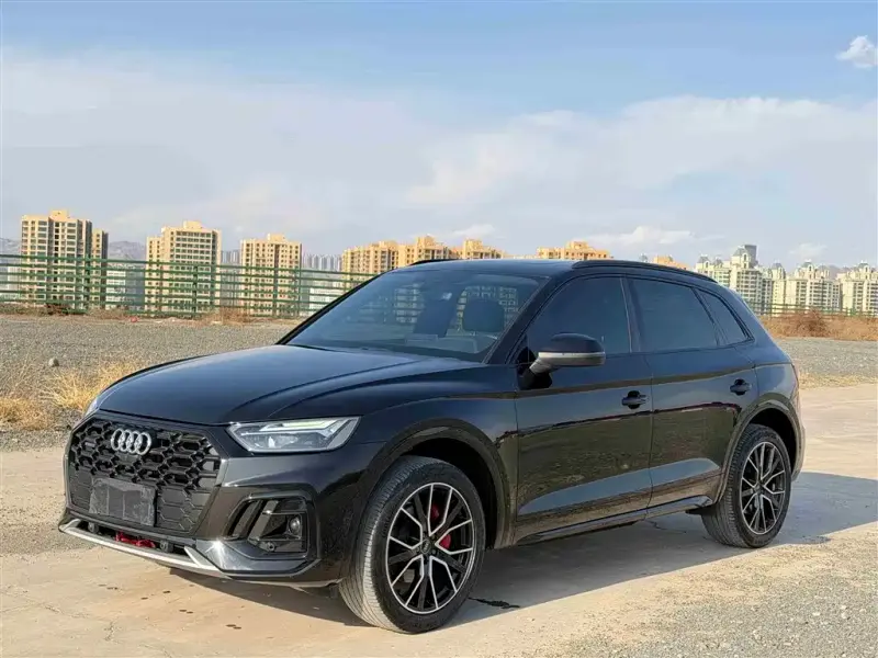Audi Q5L, 2024