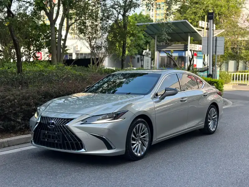 Lexus ES, 2021 — фото 1