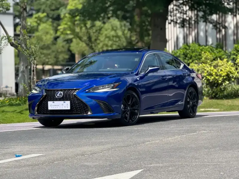 Lexus ES, 2021 — фото 1
