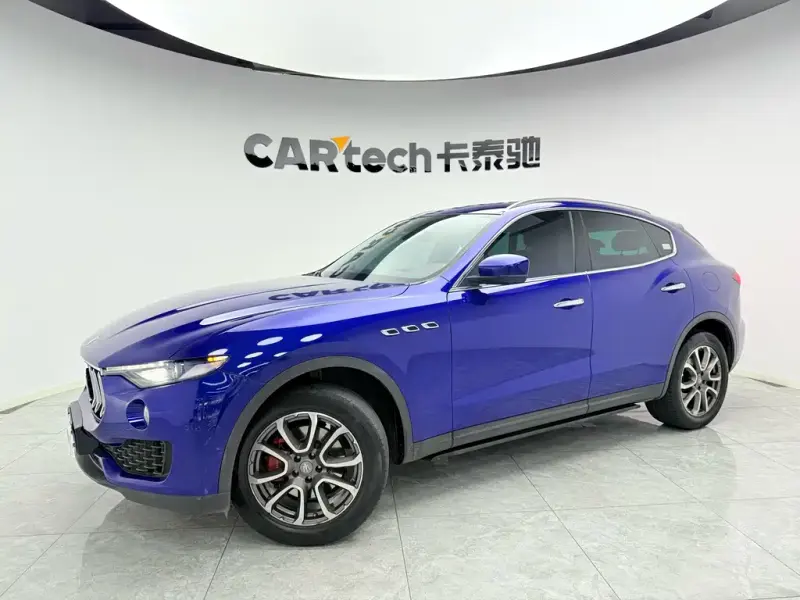 Maserati Levante, 2018 — фото 1