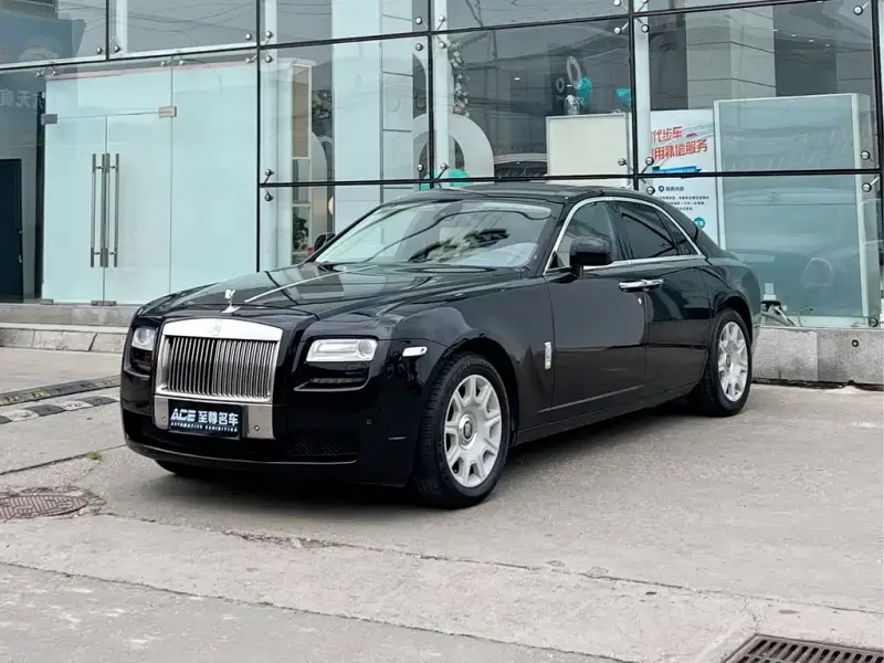 Rolls-Royce Ghost, 2011