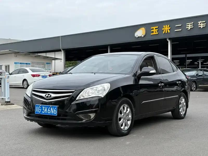 Hyundai Elantra, 2010