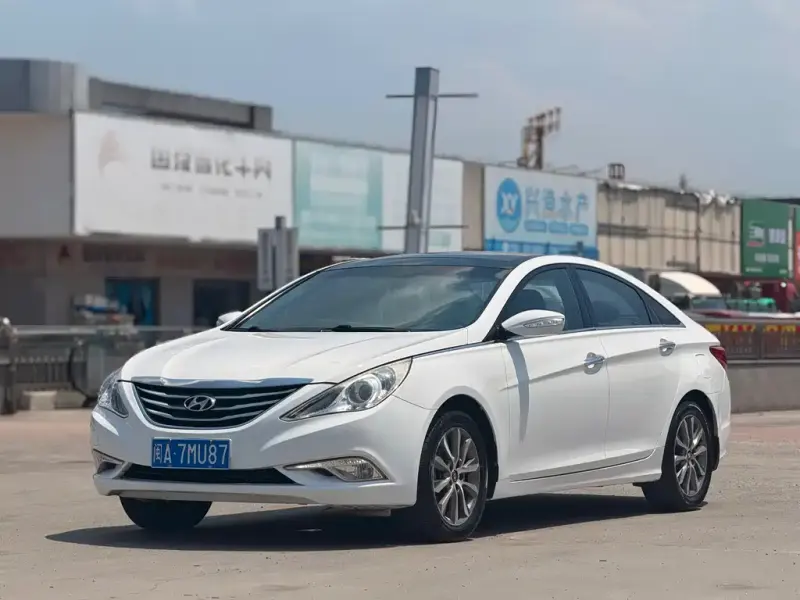 Hyundai Sonata, 2014