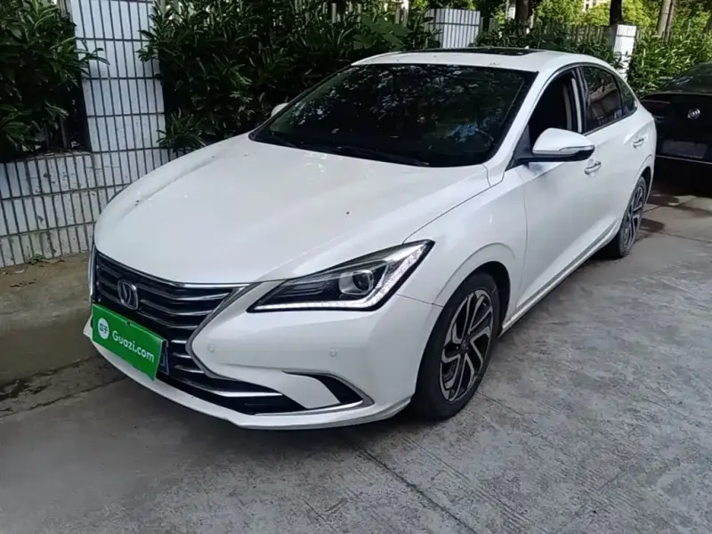 Changan Eado, 2018 — фото 1