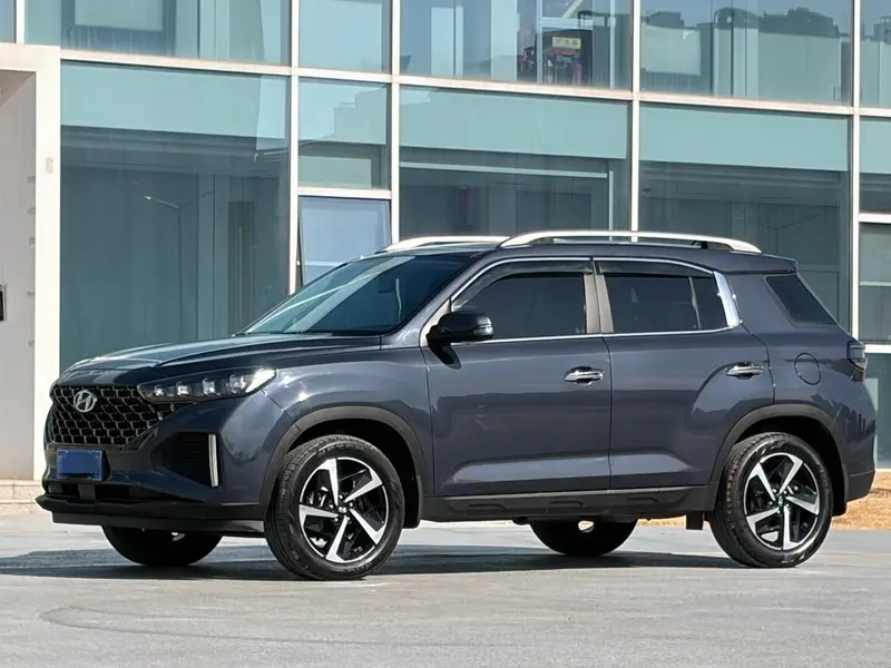 Hyundai ix35 2.0L Auto 2WD Leading Edition GLS, 2021 — фото 1