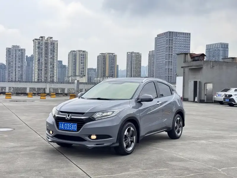 Honda Vezel, 2016 — фото 1