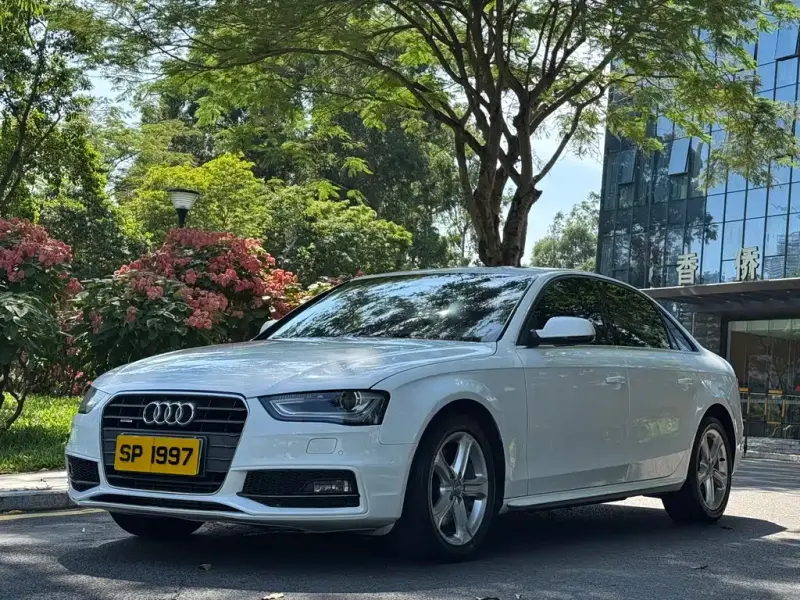 Audi A4L, 2014 — фото 1