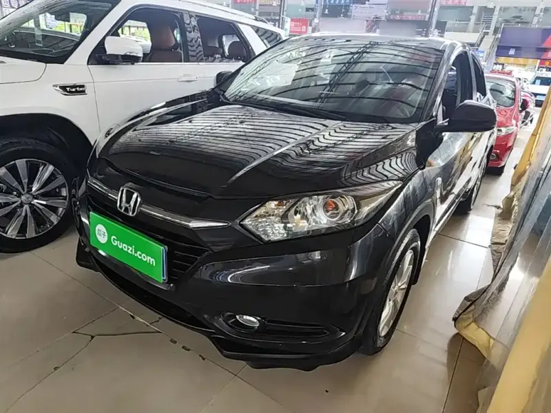Honda Vezel, 2019 — фото 1